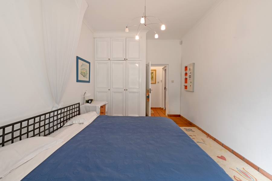2 Bedroom Property for Sale in Newlands Western Cape